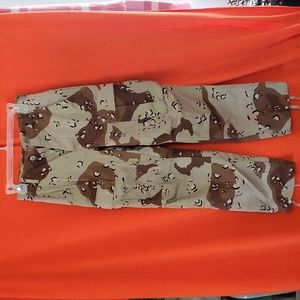 1980's vintage chocolate chip desert storm pants